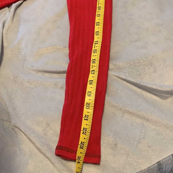 American eagle size small red mock neck long sleeve crop tshirt pointelle knit - Picture 9 of 9